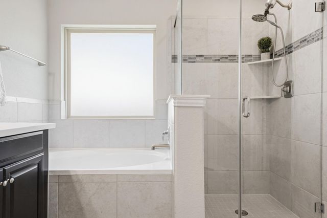 107 Brighton Woods Court, Conroe, TX 77318