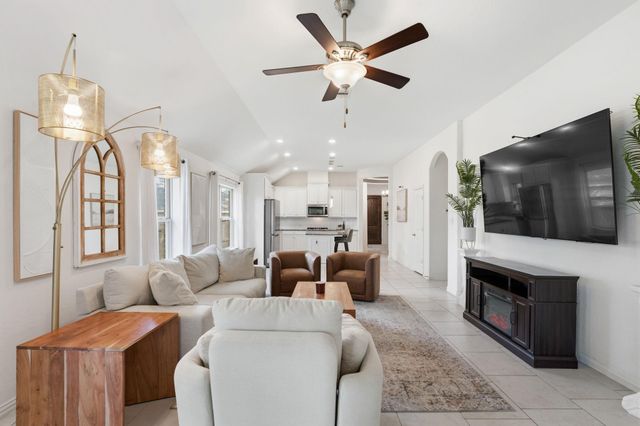 107 Brighton Woods Court, Conroe, TX 77318