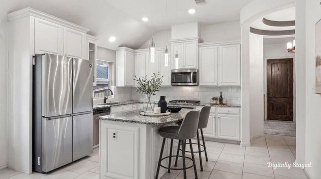 107 Brighton Woods Court, Conroe, TX 77318