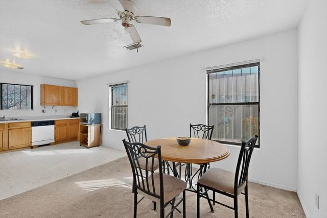 615 Parnelli Drive SW, Albuquerque, NM 87121