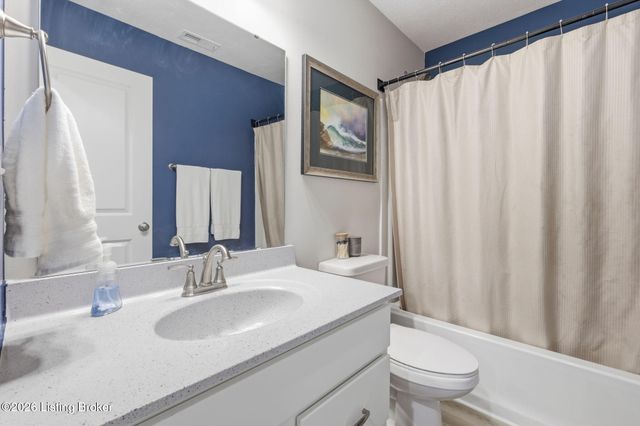 132 Harvest Moon Ct, Shepherdsville, KY 40165