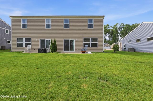132 Harvest Moon Ct, Shepherdsville, KY 40165
