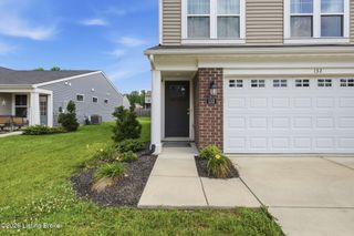 132 Harvest Moon Ct, Shepherdsville, KY 40165