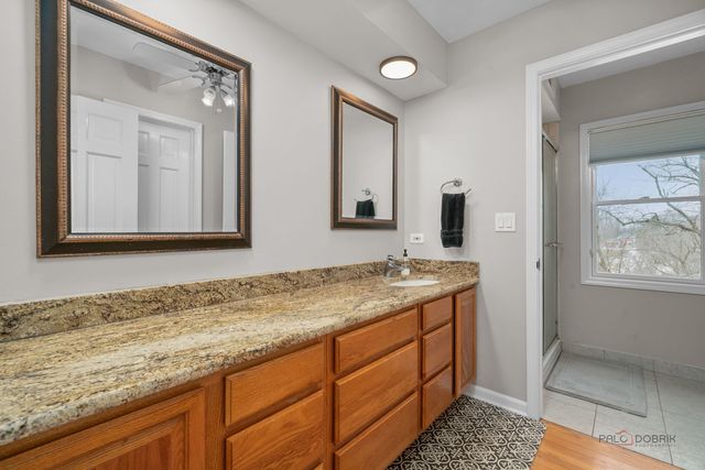 26982 W Lakeview Drive S, Lake Barrington, IL 60084