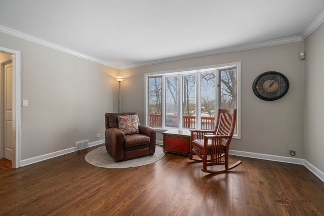 26982 W Lakeview Drive S, Lake Barrington, IL 60084