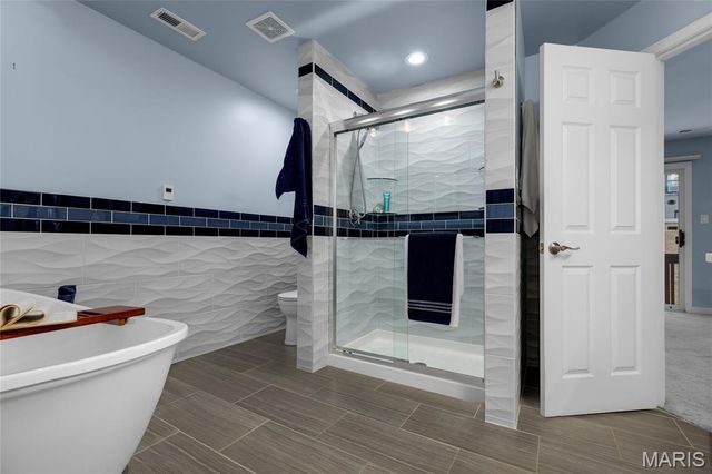 4465 W Pine Boulevard 18, St Louis, MO 63108