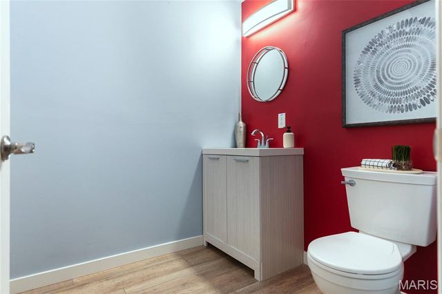 4465 W Pine Boulevard 18, St Louis, MO 63108