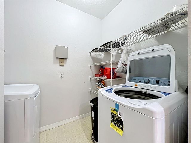 1150 LAKE SHADOW CIRCLE 3304, Maitland, FL 32751