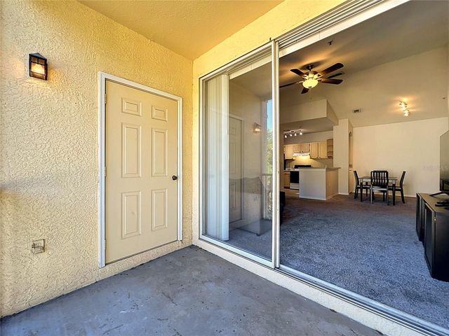 1150 LAKE SHADOW CIRCLE 3304, Maitland, FL 32751