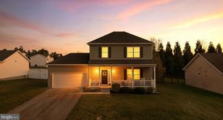 76 TWICKENHAM DR, Martinsburg, WV 25403