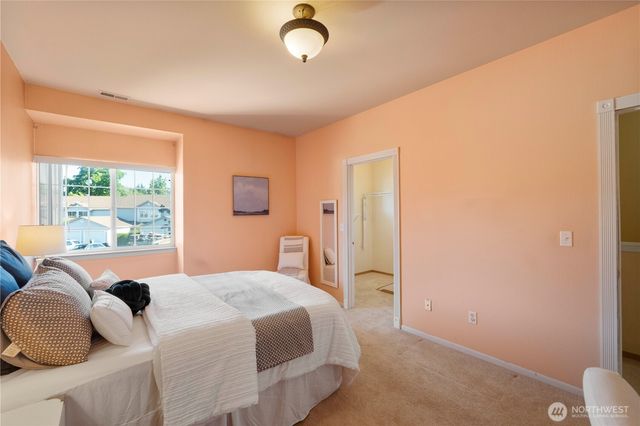 6307 111th Avenue E, Puyallup, WA 98372