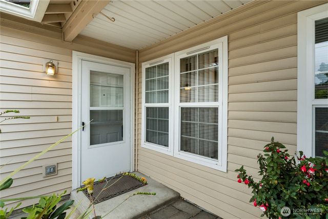 6307 111th Avenue E, Puyallup, WA 98372