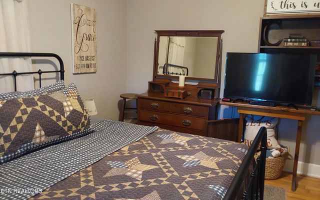 105 County Road 856, Delano, TN 37325