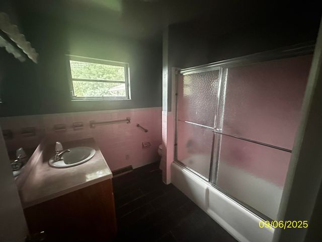 63 Township Road 1197, Chesapeake, OH 45619