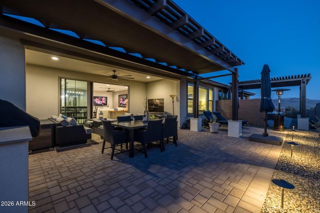 18207 E CORONADO CAVE Court, Rio Verde, AZ 85263