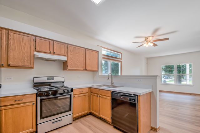 2515 Eldorado Lane, Naperville, IL 60564