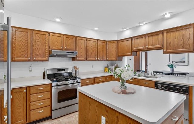 9714 Highway 19, Mazomanie, WI 53560