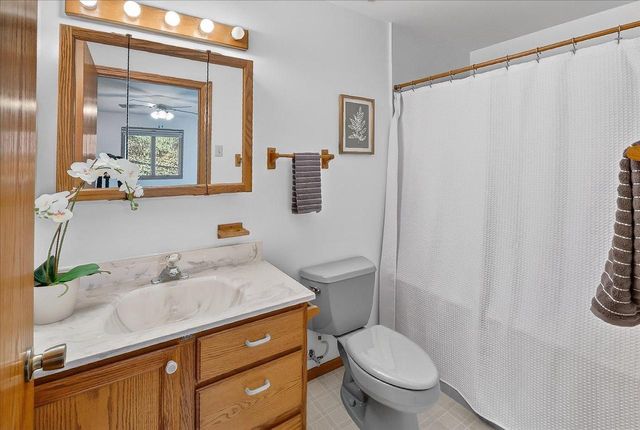 9714 Highway 19, Mazomanie, WI 53560