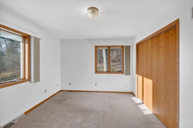 9714 Highway 19, Mazomanie, WI 53560