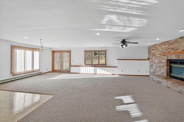 9714 Highway 19, Mazomanie, WI 53560