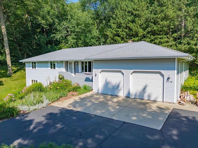 9714 Highway 19, Mazomanie, WI 53560