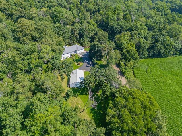 9714 Highway 19, Mazomanie, WI 53560