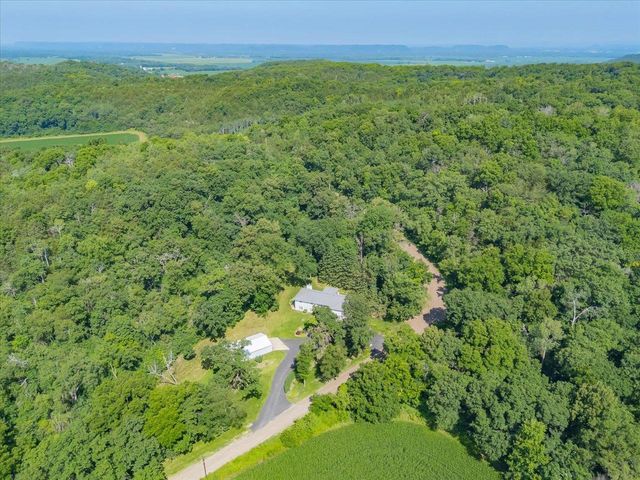 9714 Highway 19, Mazomanie, WI 53560