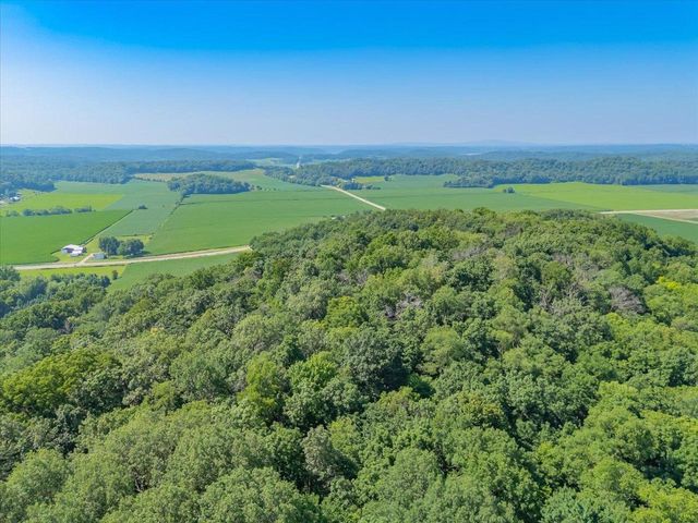 9714 Highway 19, Mazomanie, WI 53560