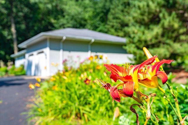 9714 Highway 19, Mazomanie, WI 53560