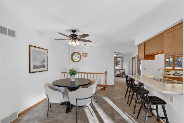 9714 Highway 19, Mazomanie, WI 53560