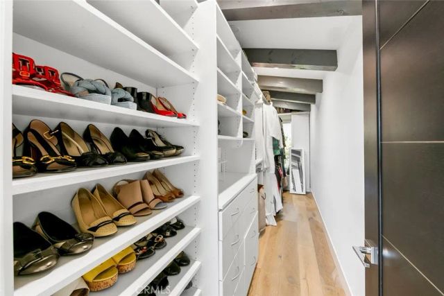 210 La Jolla, Newport Beach, CA 92663