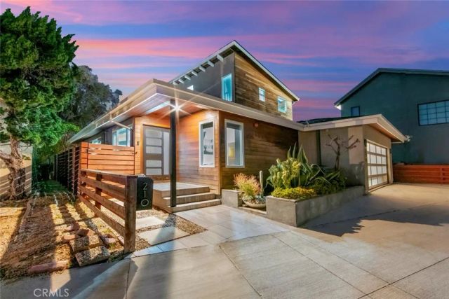 210 La Jolla, Newport Beach, CA 92663