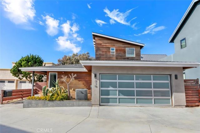 210 La Jolla, Newport Beach, CA 92663