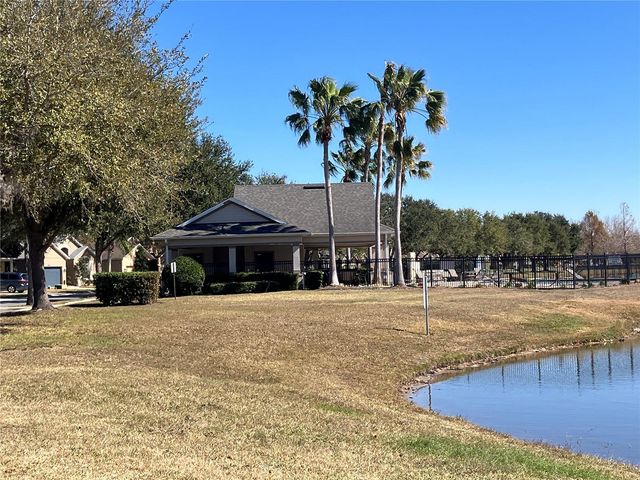 2104 VICTORIA FALLS DRIVE, Orlando, FL 32824