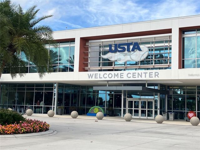 2104 VICTORIA FALLS DRIVE, Orlando, FL 32824