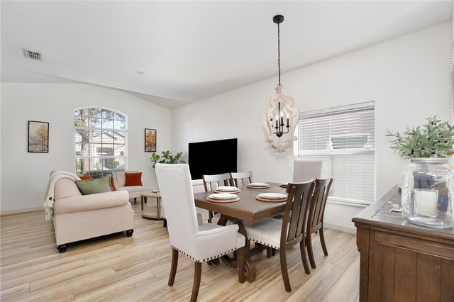 2104 VICTORIA FALLS DRIVE, Orlando, FL 32824