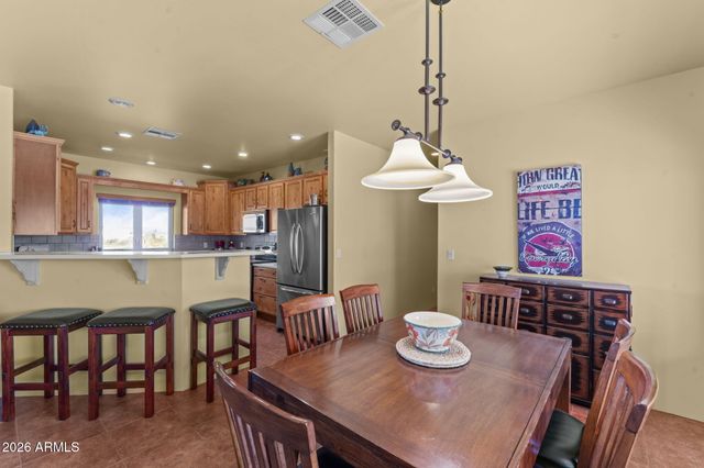 51921 W WILLIAM Road, Aguila, AZ 85320