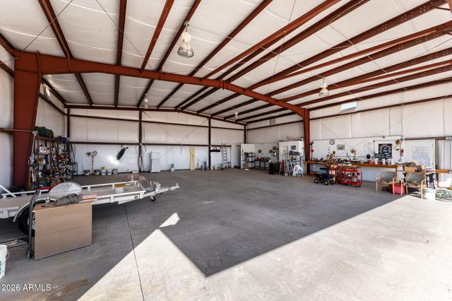 51921 W WILLIAM Road, Aguila, AZ 85320