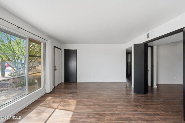 2326 E MULBERRY Drive, Phoenix, AZ 85016