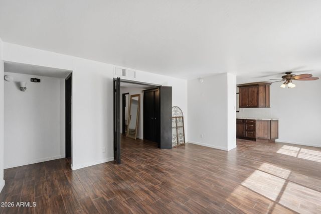 2326 E MULBERRY Drive, Phoenix, AZ 85016