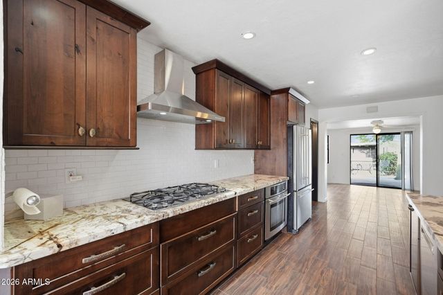 2326 E MULBERRY Drive, Phoenix, AZ 85016