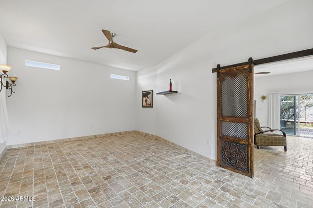 2326 E MULBERRY Drive, Phoenix, AZ 85016