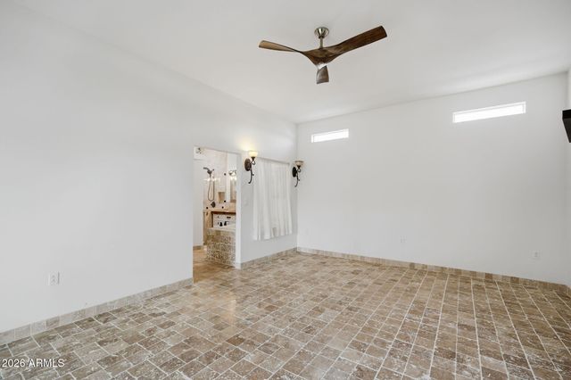 2326 E MULBERRY Drive, Phoenix, AZ 85016