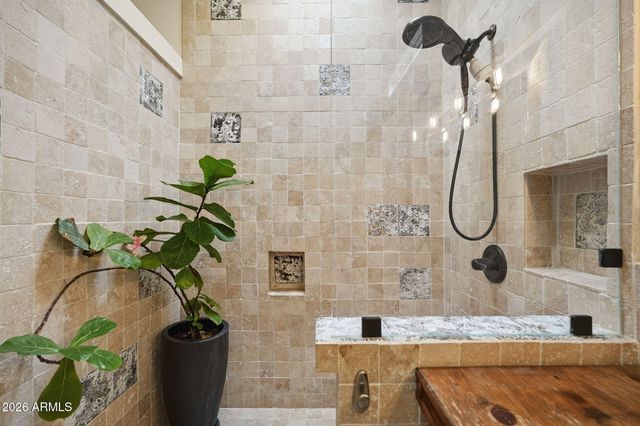 2326 E MULBERRY Drive, Phoenix, AZ 85016