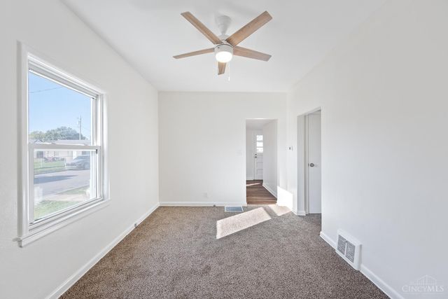 800 St Clair Avenue, Hamilton, OH 45015