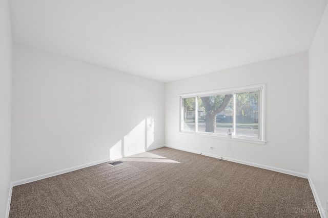 800 St Clair Avenue, Hamilton, OH 45015