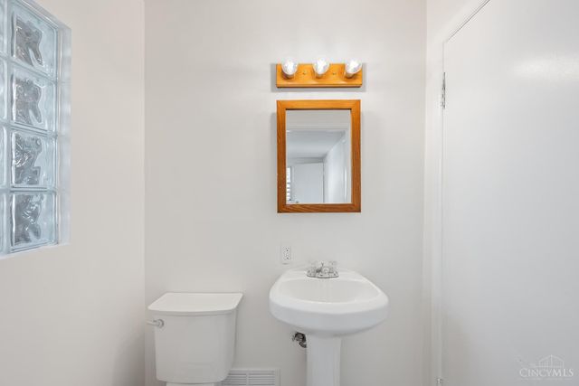 800 St Clair Avenue, Hamilton, OH 45015