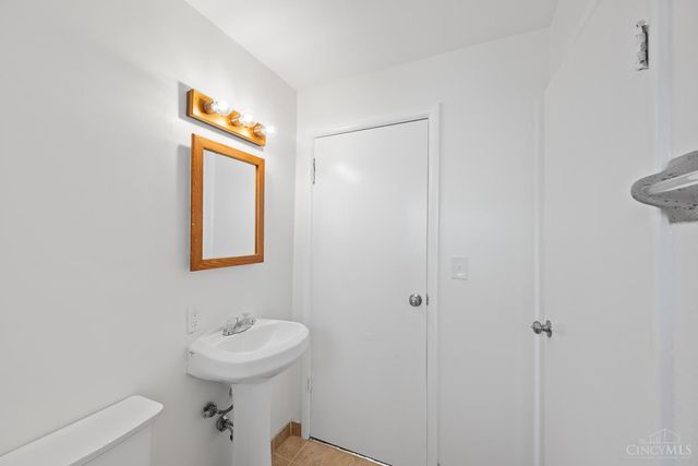 800 St Clair Avenue, Hamilton, OH 45015