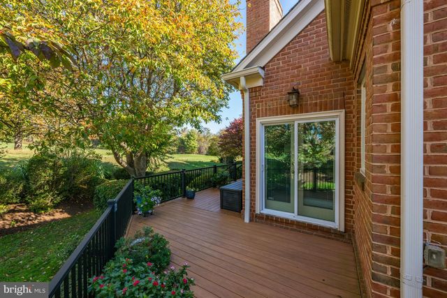 18 BEMAN WOODS CT, Potomac, MD 20854