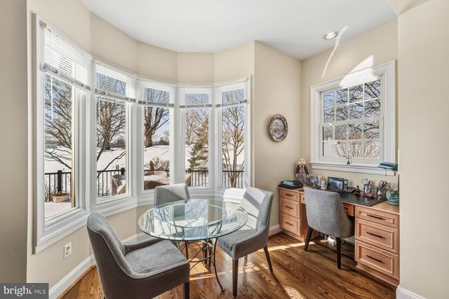 18 BEMAN WOODS CT, Potomac, MD 20854